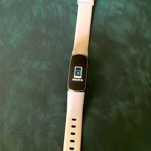 Fitbit Luxe VGUC